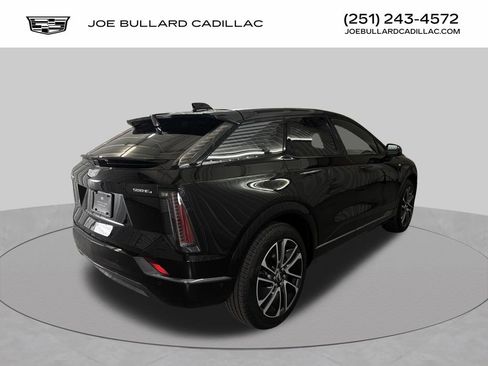 New 2025 Cadillac Optiq Sport 1 w/ LPO, Floor Liner Package AWD/4WD image 2