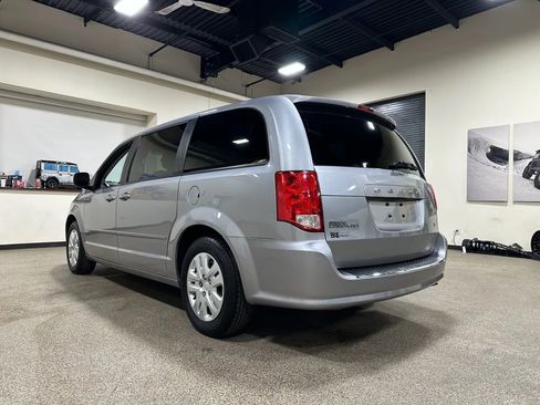 Used 2014 Dodge Grand Caravan SE w/ Quick Order Package 29E SE image 12
