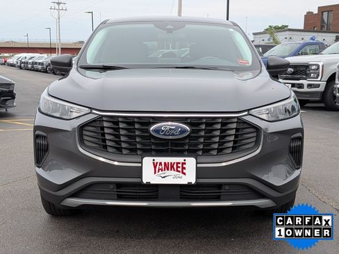 Certified 2023 Ford Escape Active AWD/4WD image 10