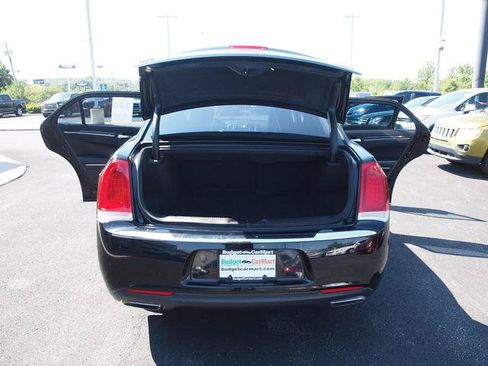 Used 2016 Chrysler 300 Limited AWD/4WD image 5