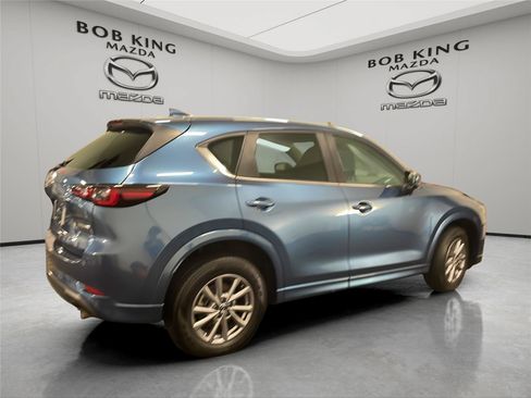 Used 2024 MAZDA CX-5 AWD 2.5 S w/ Select Package image 5