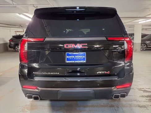 New 2026 GMC Yukon AT4 Ultimate w/ LPO, Floor Liner Package AWD/4WD image 9