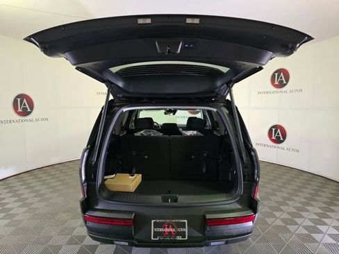 New 2026 Hyundai Santa Fe SE image 8