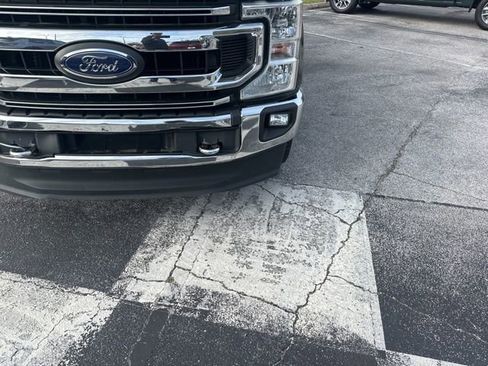 Used 2020 Ford F250 XLT w/ XLT Premium Package AWD/4WD image 9