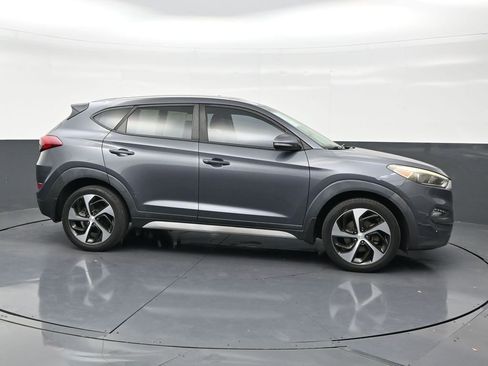 Used 2018 Hyundai Tucson Sport FWD image 6