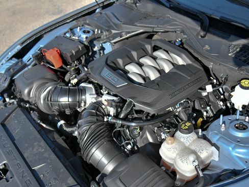 Used 2024 Ford Mustang GT Premium image 41