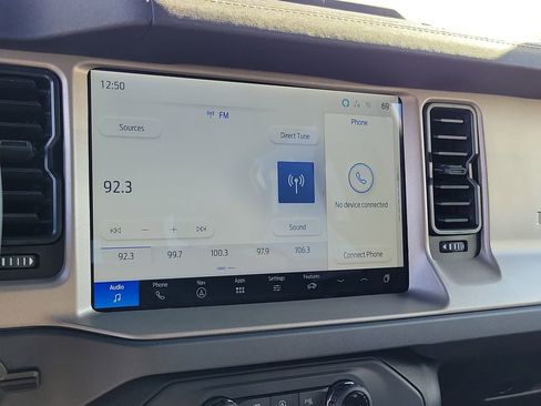 New 2025 Ford Bronco Outer Banks w/ Sasquatch Package image 27