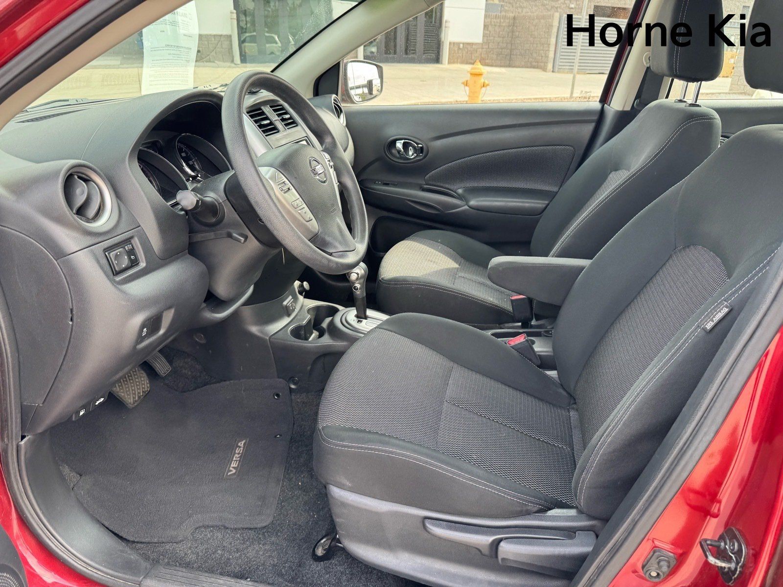 Used 2019 Nissan Versa SV FWD image 10