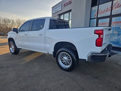 Used 2021 Chevrolet Silverado 1500 LT w/ Z71 Off-Road Package image 6