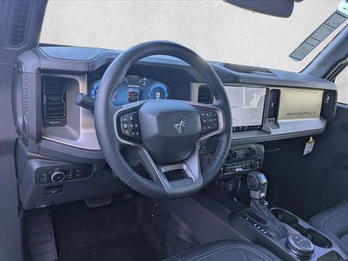 New 2025 Ford Bronco Outer Banks image 3