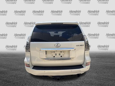 Used 2018 Lexus GX 460 Luxury AWD/4WD image 9