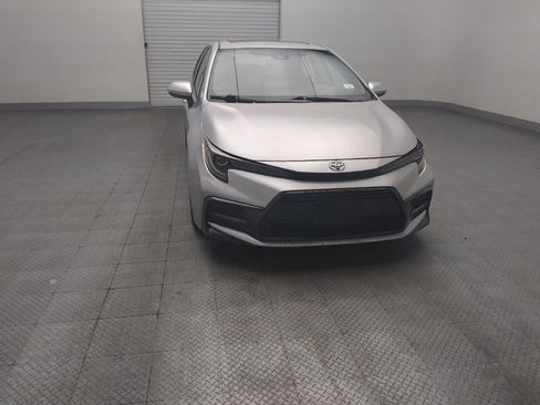 Used 2022 Toyota Corolla SE w/ SE Premium Package FWD image 14