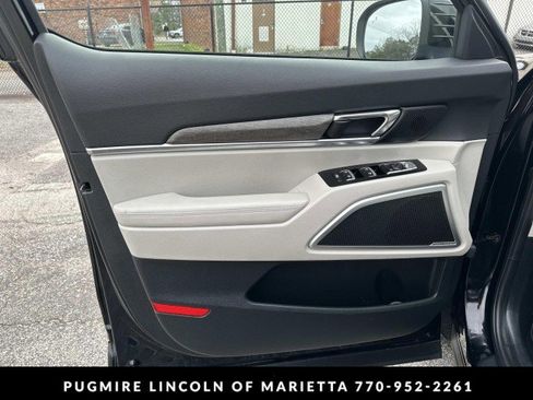 Used 2021 Kia Telluride EX w/ EX Premium Package image 10