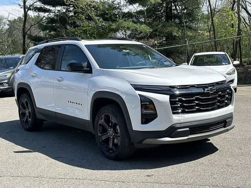 Used 2025 Chevrolet Equinox LT w/ Convenience Package II image 23