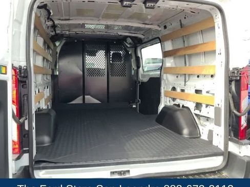Used 2018 Ford Transit 250 130 Low Roof w/ Exterior Upgrade Package RWD image 10