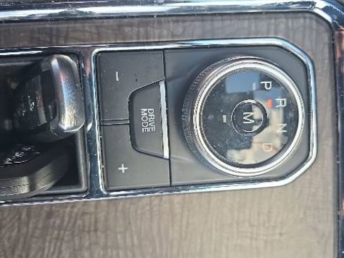Used 2021 Ford Expedition Max Limited RWD image 24