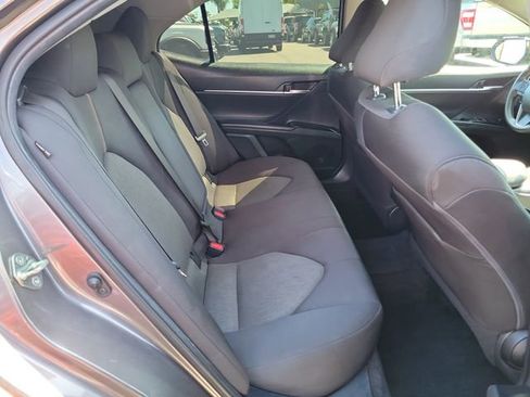 Used 2020 Toyota Camry LE w/ Carpet Mat Package image 18