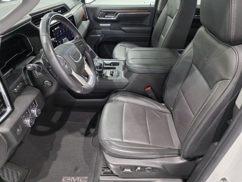 Used 2024 GMC Sierra 1500 Denali AWD/4WD image 6
