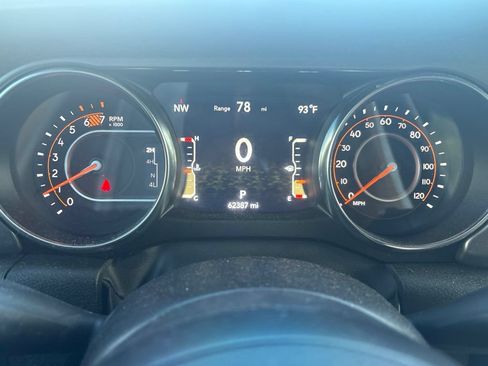Used 2023 Jeep Wrangler Unlimited Sport AWD/4WD image 10