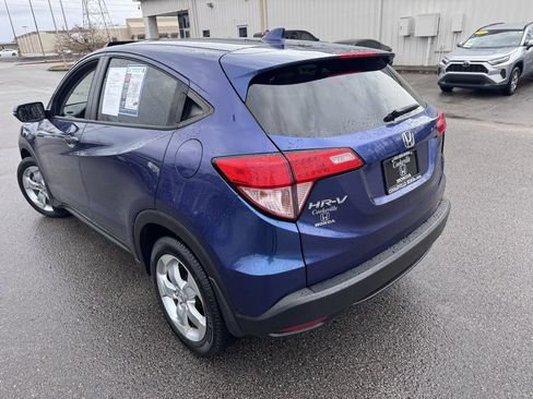 Used 2016 Honda HR-V EX image 10
