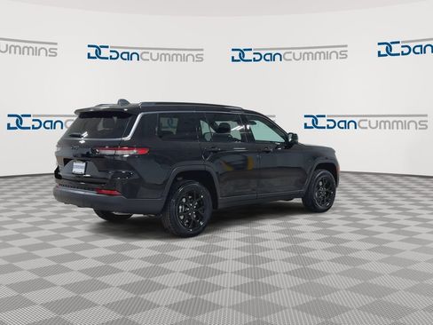 New 2026 Jeep Grand Cherokee L 4WD image 9