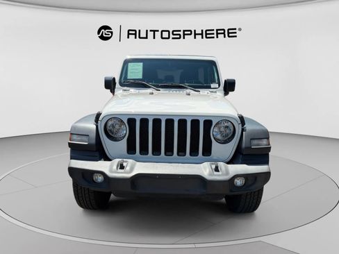 Used 2020 Jeep Wrangler Unlimited Sport AWD/4WD image 2