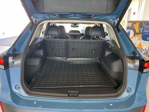 New 2026 Volkswagen Tiguan SE image 27