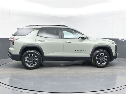 Used 2026 Chevrolet Equinox ACTIV w/ Convenience Package III image 15