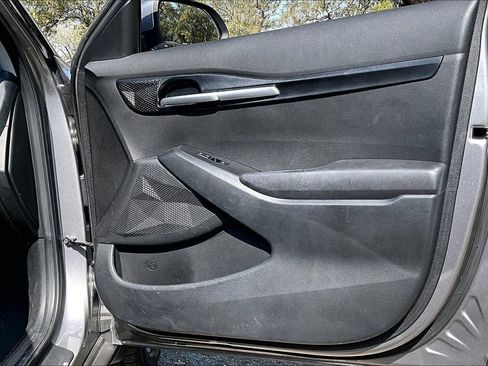 Used 2021 Kia Seltos LX image 27