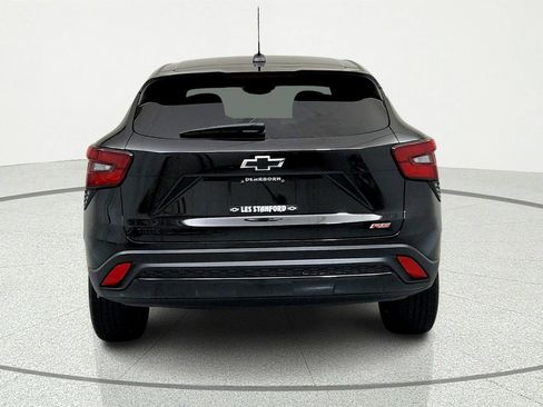 Used 2024 Chevrolet Trax RS FWD image 4