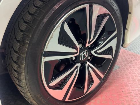 Used 2017 Honda Civic EX-T image 10
