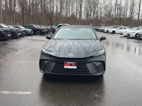 New 2026 Toyota Camry XLE w/ Premium Package AWD/4WD image 4