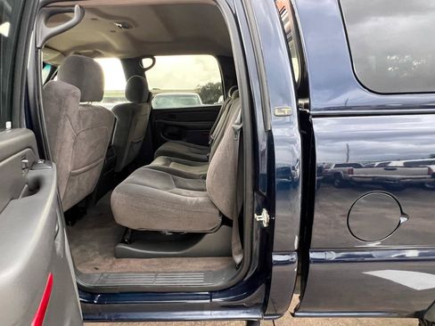 Used 2007 Chevrolet Silverado 2500 LT w/ Heavy-Duty Power Package RWD image 44