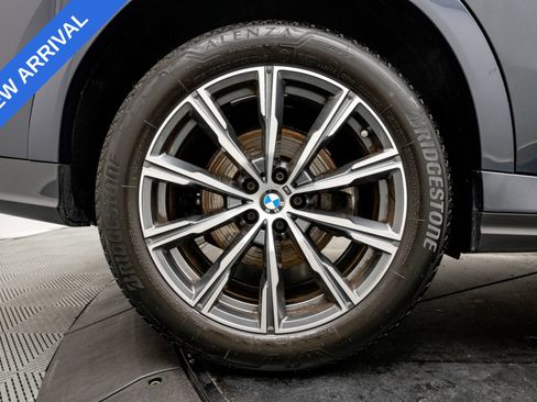 Used 2022 BMW X6 xDrive40i w/ M Sport Package AWD/4WD image 27
