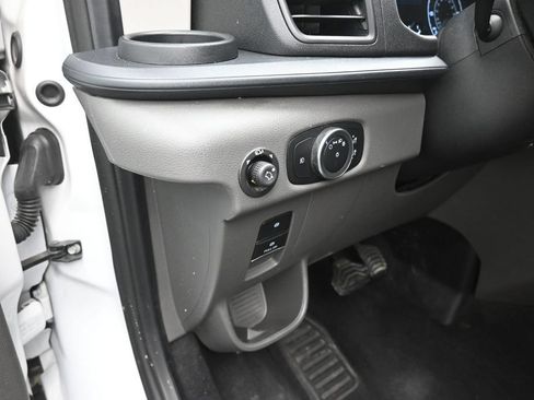 Used 2024 Ford Transit 350 XLT RWD image 13