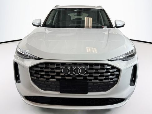 New 2025 Audi Q5 Premium Plus image 2