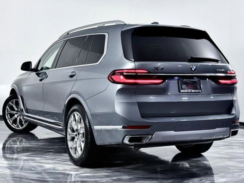 Used 2025 BMW X7 xDrive40i image 11