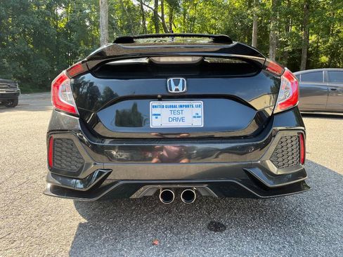 Used 2018 Honda Civic Sport Touring image 10