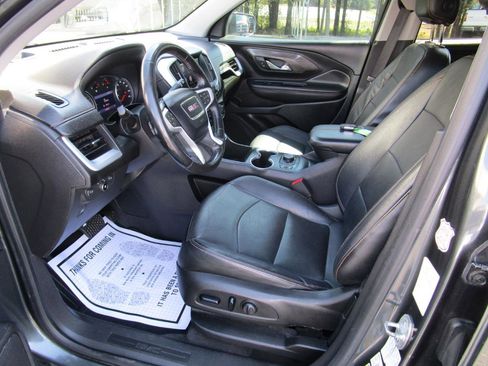 Used 2020 GMC Terrain SLT image 18