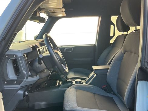 Used 2023 Ford Bronco Big Bend image 16