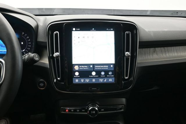 Used 2023 Volvo XC40 B5 Ultimate w/ Protection Package Premier AWD/4WD image 13