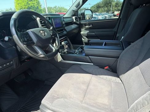Used 2025 Toyota Tundra SR5 w/ SR5 Convenience Package AWD/4WD image 11
