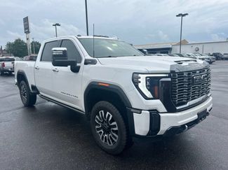 Used 2024 GMC Sierra 2500 Denali Ultimate w/ Max Trailering Package AWD/4WD video 2