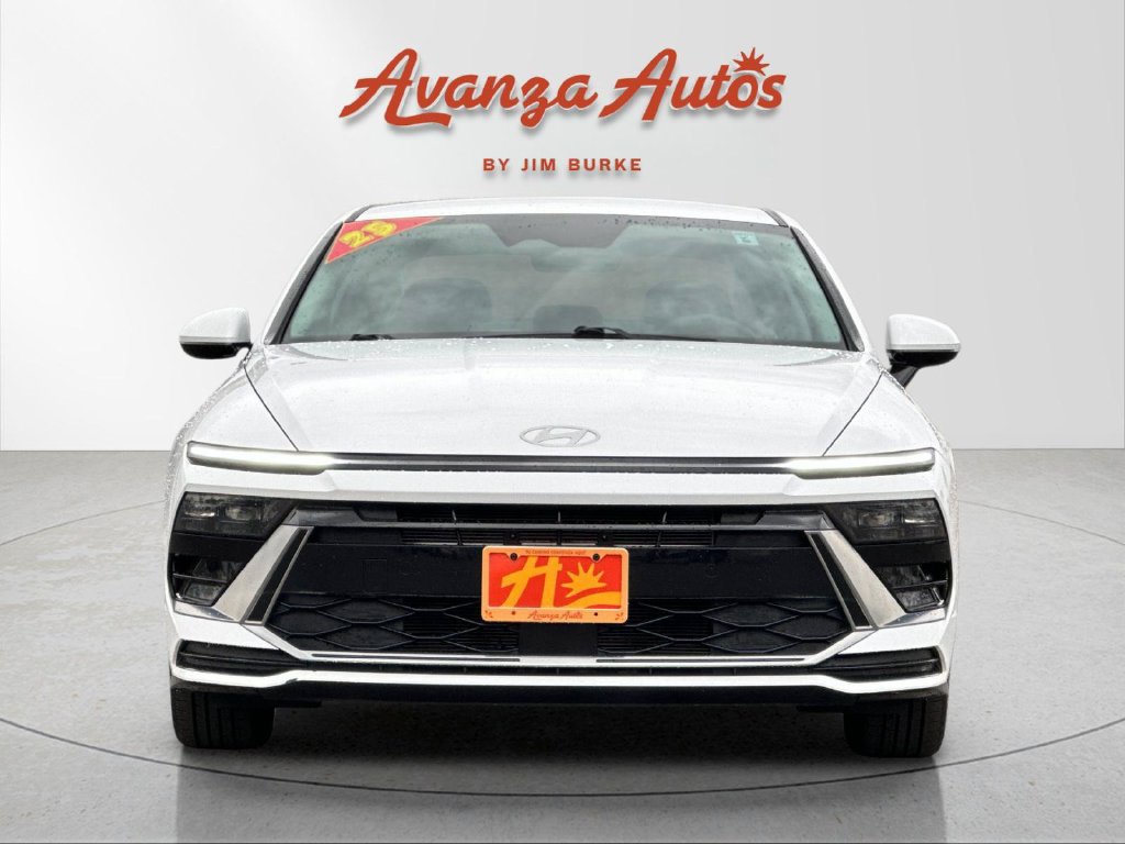 Used 2025 Hyundai Sonata SEL FWD image 8