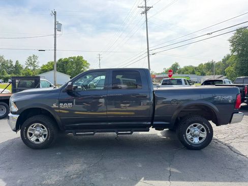 Used 2018 RAM 2500 Tradesman w/ Chrome Appearance Group AWD/4WD image 2