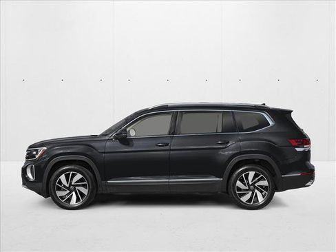 New 2026 Volkswagen Atlas SEL image 3
