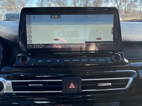 Used 2023 Kia Seltos EX image 12