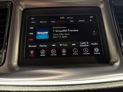 Used 2019 Dodge Challenger SXT image 27