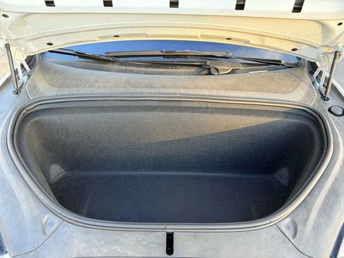 Used 2019 Tesla Model X Performance image 19