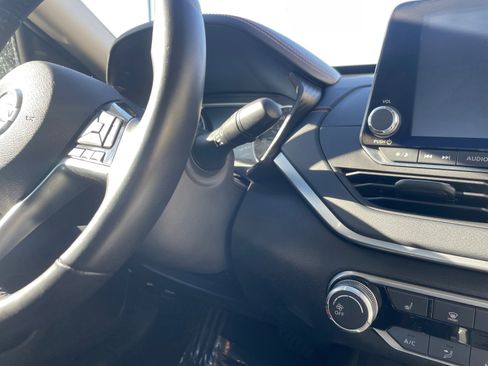 Used 2019 Nissan Altima 2.5 SR w/ SR Premium Package image 26